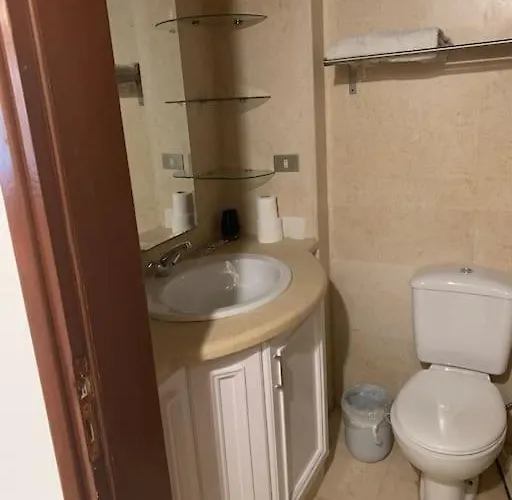 Sabina - A Luxurious Fully Furnished Ground Floor 2bd In El Gouna-red Sea * Hurghada