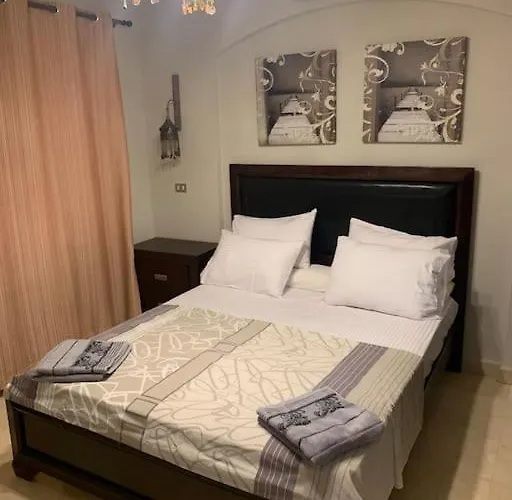 Sabina - A Luxurious Fully Furnished Ground Floor 2bd In El Gouna-red Sea * Hurghada