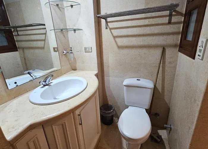 Sabina - A Luxurious Fully Furnished Ground Floor 2bd In El Gouna-red Sea