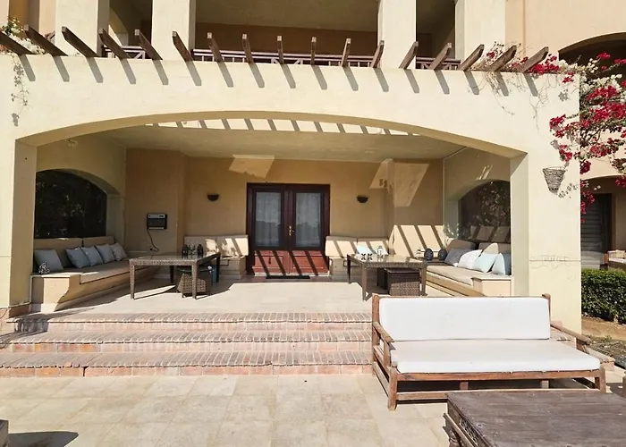 Sabina - A Luxurious Fully Furnished Ground Floor 2bd In El Gouna-red Sea Apartment *